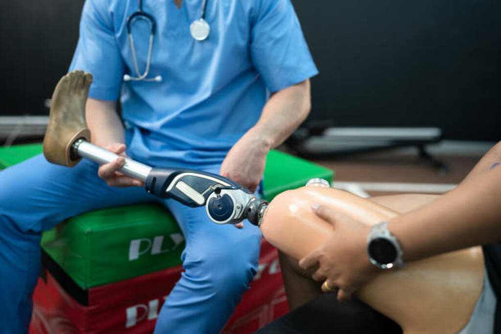 Best Robotic Knee Replacement Surgeon In Panvel